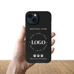Kundenspezifische Firmenlogo und Social Media iPhone Hülle<br><div class="desc">Zeigen Sie Ihre Firmenmarke mit diesem individuellen iPhone-Gehäuse mit Ihrem Firmenlogo,  Text und Social Media-Icons. Ideal für Corporate Branding,  Werbezwecke oder Marketing für kleine Unternehmen. Ein minimalistisches,  berufliches Design,  das Ihnen lasse,  Ihr eigenes,  individuelles Telefonzubehör zu erstellen.</div>
