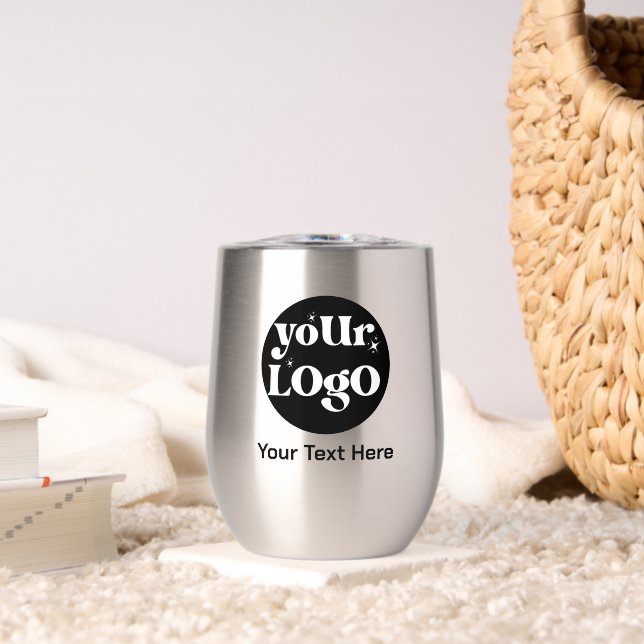 Kundenspezifische Logos, Minimalistische Logos und (Wohnzimmer (gedreht))