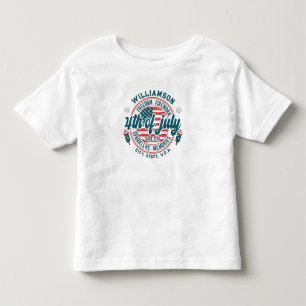 Kundenspezifischer Familienname Staat Lage 4. Juli Kleinkind T-shirt