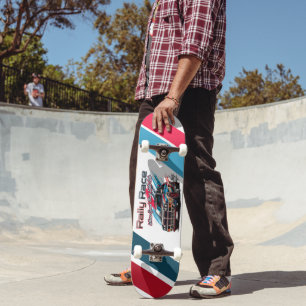 KUNDGEBUNG RACE - WENN GESCHWINDIGKEIT WILD SEITE SKATEBOARD