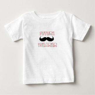 Künftiger Schnurrbart-Baby Baby T-shirt