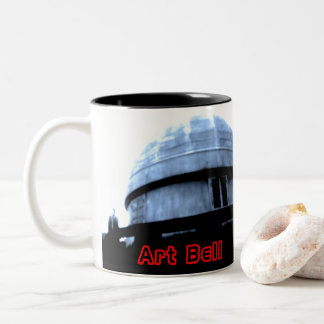 KUNST-GLOCKE WOLLEN, UM EINE FAHRkaffee-TASSE ZU Zweifarbige Tasse