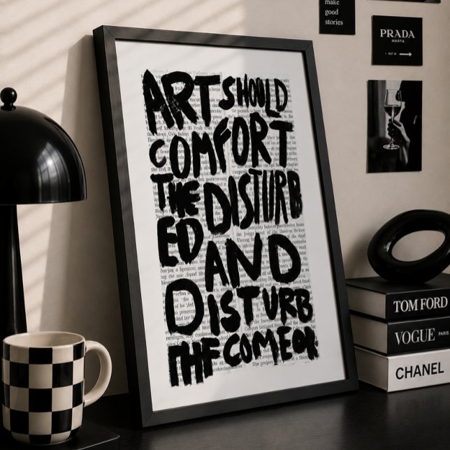 Kunst Soll Zitat Gen Z Typografie Poster  (Art Should Comfort the Disturbed Quote Poster | Bold Typography Wall Art | Gen Z Aesthetic )