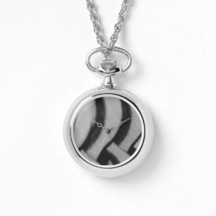 Kunst und Design von Frauen beobachten Armbanduhr