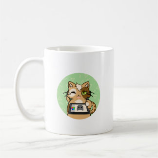Künstler bei der Arbeit – niedliches Katzendesign Kaffeetasse