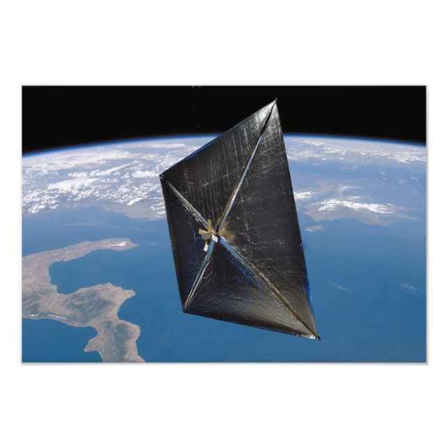 Künstlerisches Konzept von NanoSail-D im Weltraum Fotodruck (Vorne)