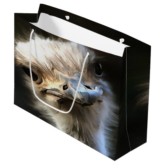 Künstlerisches Straußenportrait mit goofy expressi Große Geschenktüte (Vorderseite Schrägansicht)