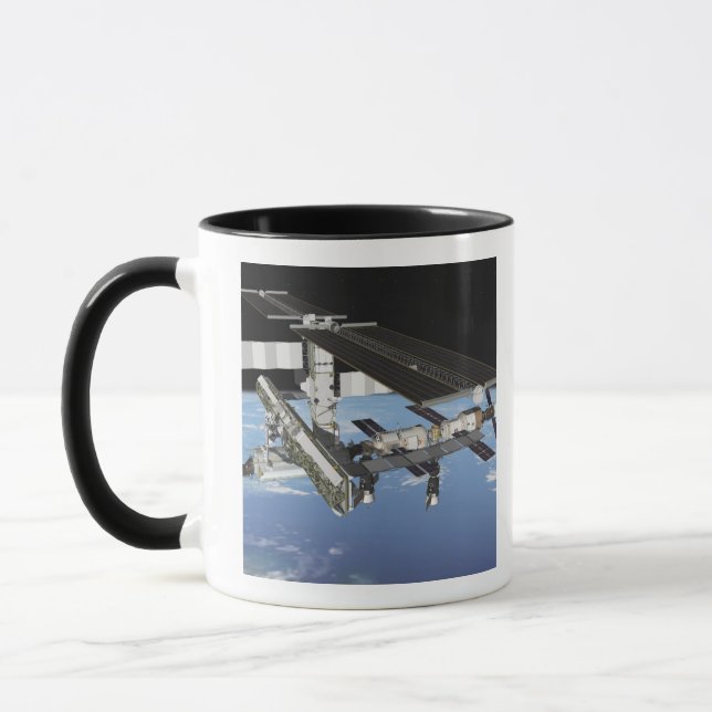 Künstlerrendering Tasse (Links)