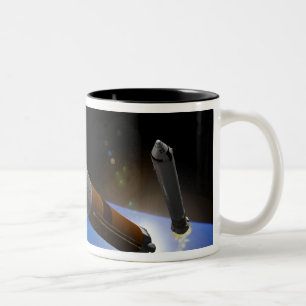 Künstlerwiedergabe einer Schweraufzug Rakete Zweifarbige Tasse