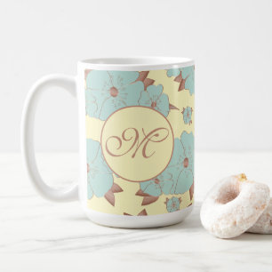 Kupfer Blassblüte Aquamarine Blüte auf Pastellgelb Kaffeetasse