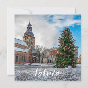Kuppelplatz mit Weihnachtsbaum in Riga