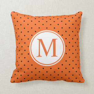 Kürbis-inspiriertes Halloween-Monogramm  Kissen