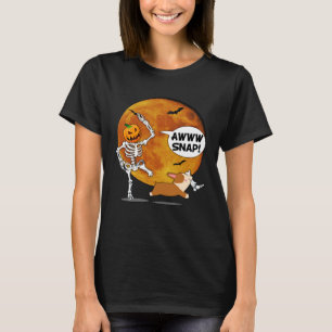 Kürbis Skelett Gebrochener Bein Halloween Corgi T-Shirt