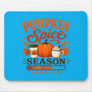Kürbisgewürz-Saison lädt lustigen Herbst Herbst ei Mousepad