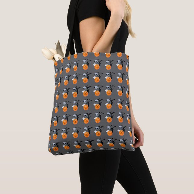 Kürbispanorama: Gespenstische Mondlichtszene Tasche (Von Nahem)
