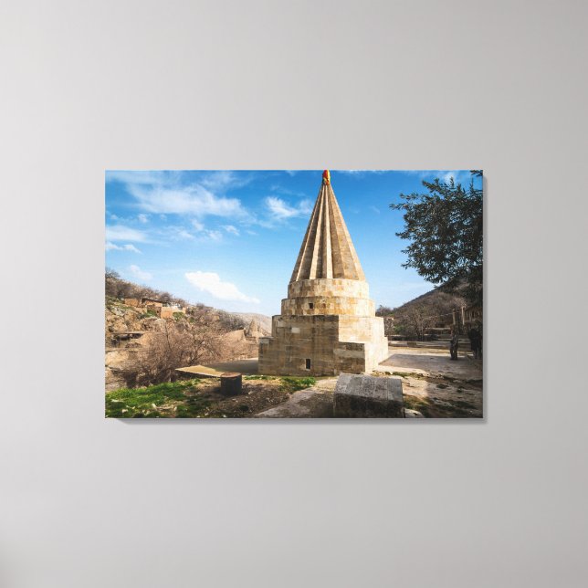 kurdisches Temple-Gebäude Leinwanddruck (Vorderseite)
