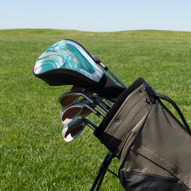 Kurven in hellen Farbtönen Blau und Rosa Golf Headcover (In SItu)