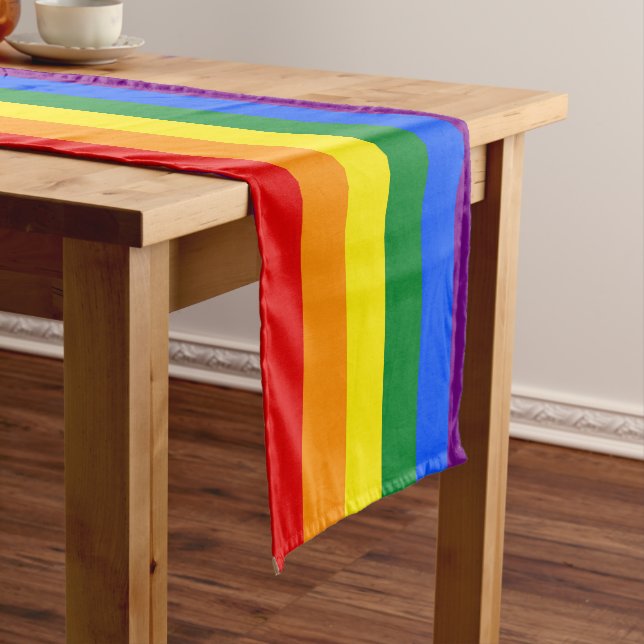 Kurzer Rainbow-Flag-Tischläufer Tischläufer (Beispiel)