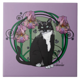 Kurzhaarige Schwarzweiss-Katze mit Iris Fliese
