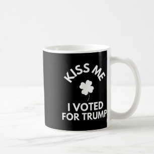 Küss me ich für Trump Funny gestimmt Kaffeetasse