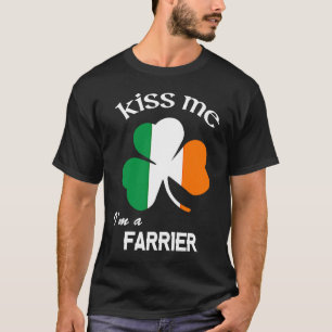 Küss mich, ich bin ein Hufschmied Shamrock St. Pat T-Shirt