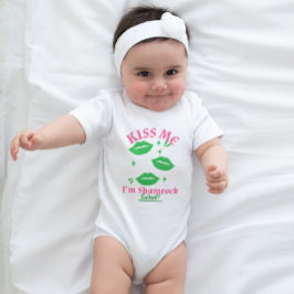 Küss mich, ich bin Kleeblatt Sweet! St. Patrick's Baby Strampler