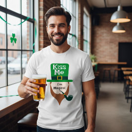 Küss mich - ich bin magisch St. Patrick's Day T-Shirt