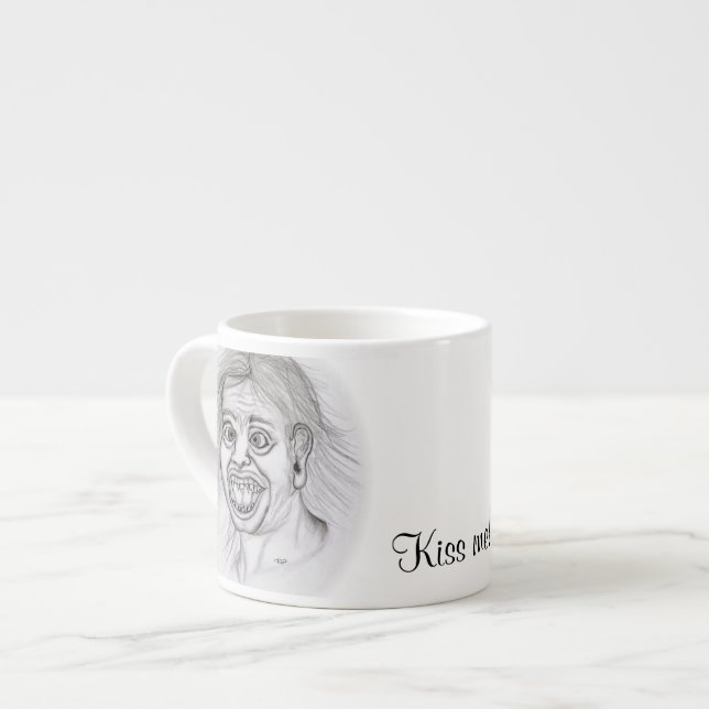 Küss mich! Stift gezeichnet Schwarzweißdesign Espressotasse (Vorderseite Links)