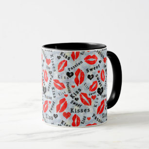 Kuss, rote Lippen. Tasse