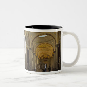 Kuss von Amor und Psyche, von Antonio Canova Zweifarbige Tasse