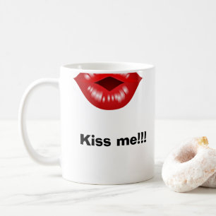 Küssen der Tasse