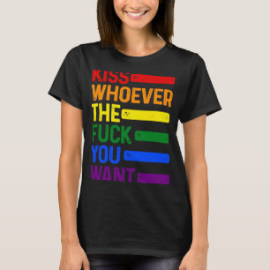 Küssen Sie den Gay Pride der LGBTQ-Regenbogenflagg T-Shirt