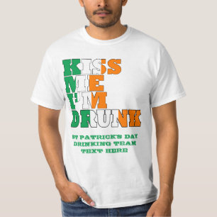 Küssen Sie mich, den ich betrunken bin T-Shirt