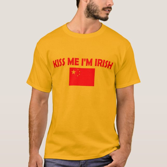 Küssen Sie mich, den ich?? irisch bin? T-Shirt (Vorderseite)