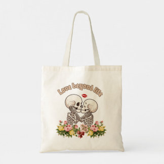 Küssendes Skelett-Paar mit Floral Gothic Tragetasche
