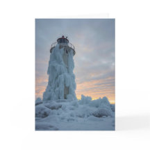 Küstenleuchtturm im Winter