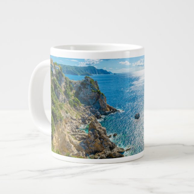 Küstenlinie | Palaiokastritsa, Korfu, Griechenland Jumbo-Tasse (Vorderseite Links)