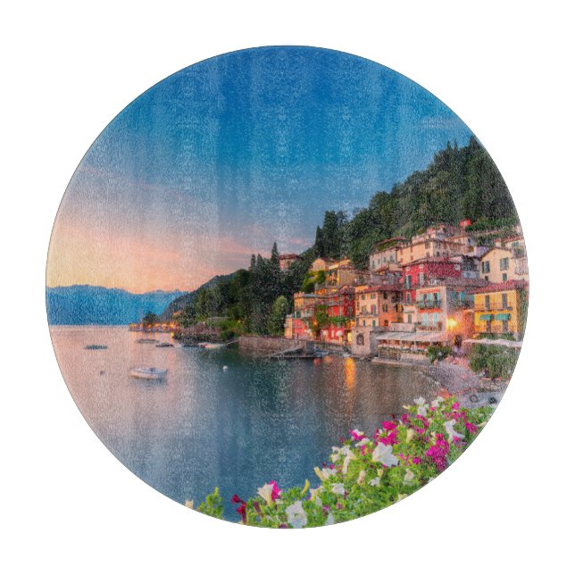 Küstenlinie | Varenna, Lombardei, Italien Schneidebrett (Vorderseite)