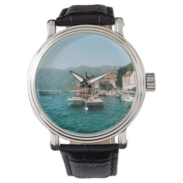 Küstenstadt Perast, Montenegro Armbanduhr (Vorderseite)