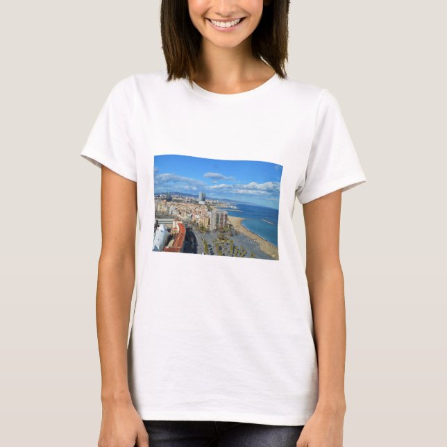 Küstenstreifen von Barcelona T-Shirt (Vorderseite)