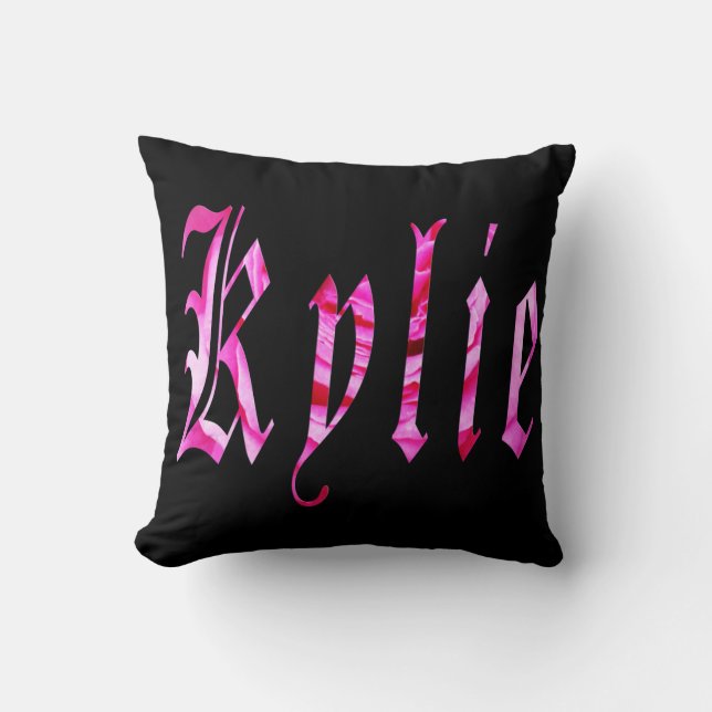 Kylie, Nom, Logo, Coussin À Throw Noir. (Recto)