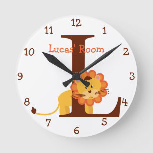 L ist für Löwe-und der Lucas-Kinder Schlafzimmer Runde Wanduhr