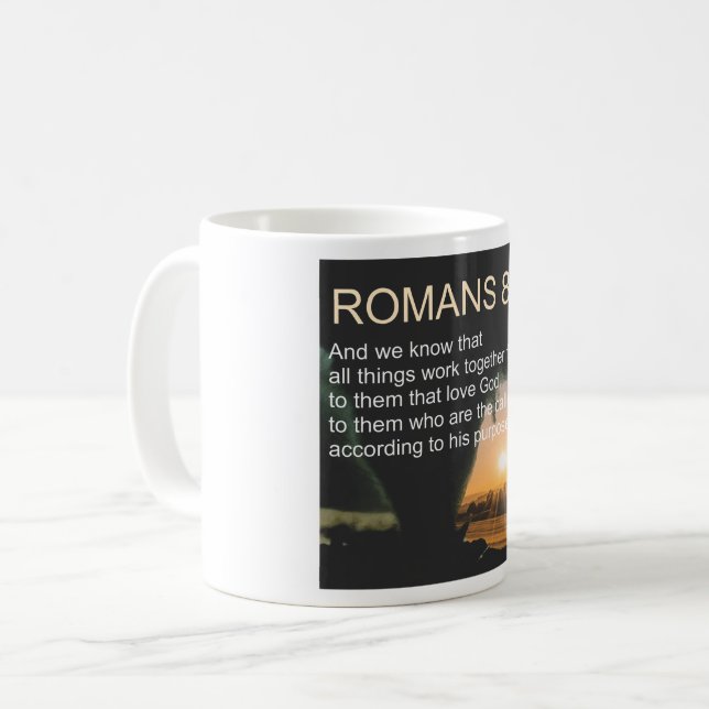 La Bible et la Mug Day 13, ROMAINS 8:28 (Devant gauche)
