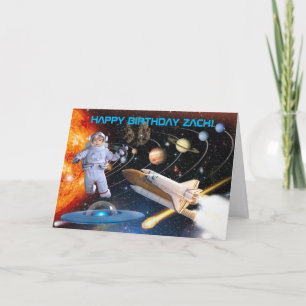 La carte d'anniversaire de l'astronaute hors du mo