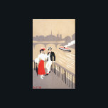 La Cite Art Deco Szene Leinwanddruck<br><div class="desc">La Cite Art Deco Szene von Couple Watching Riverboat - Paris,  Frankreich wurde 1912 gegründet. Dieses Bild zeigt Szenen aus Paris,  Frankreich.</div>