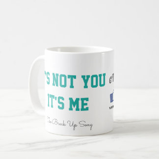La coupure vers le haut de la tasse de café de