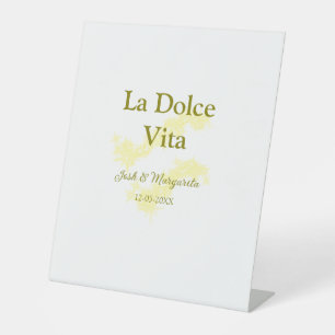 La Dolce Vita gelbe Hochzeitsgesellschaft Name Dat Sockelschild