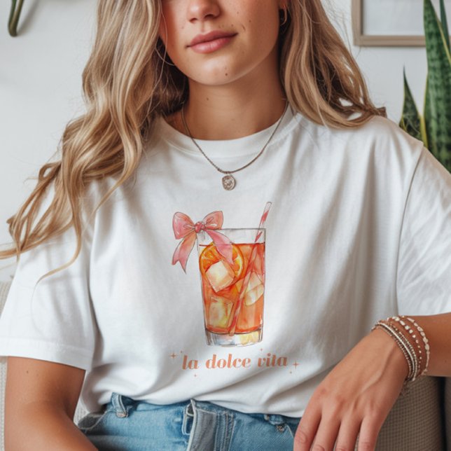 'La Dolce Vita' Italienischer Aperol Spritz Coquet T-Shirt (Von Creator hochgeladen)