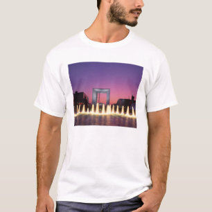 La Grande Arche, La Défense, Paris, Frankreich T-Shirt