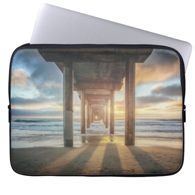 La Jolla, Scripps Pier an Sonnenuntergang | San Laptopschutzhülle (Vorderseite)